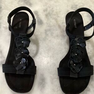 Alfani sandals wedges women’s Sz 11 black
